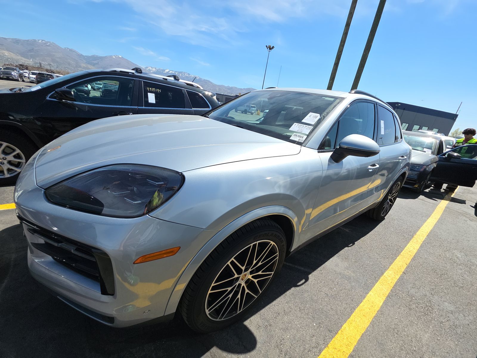 2024 Porsche Cayenne Base AWD