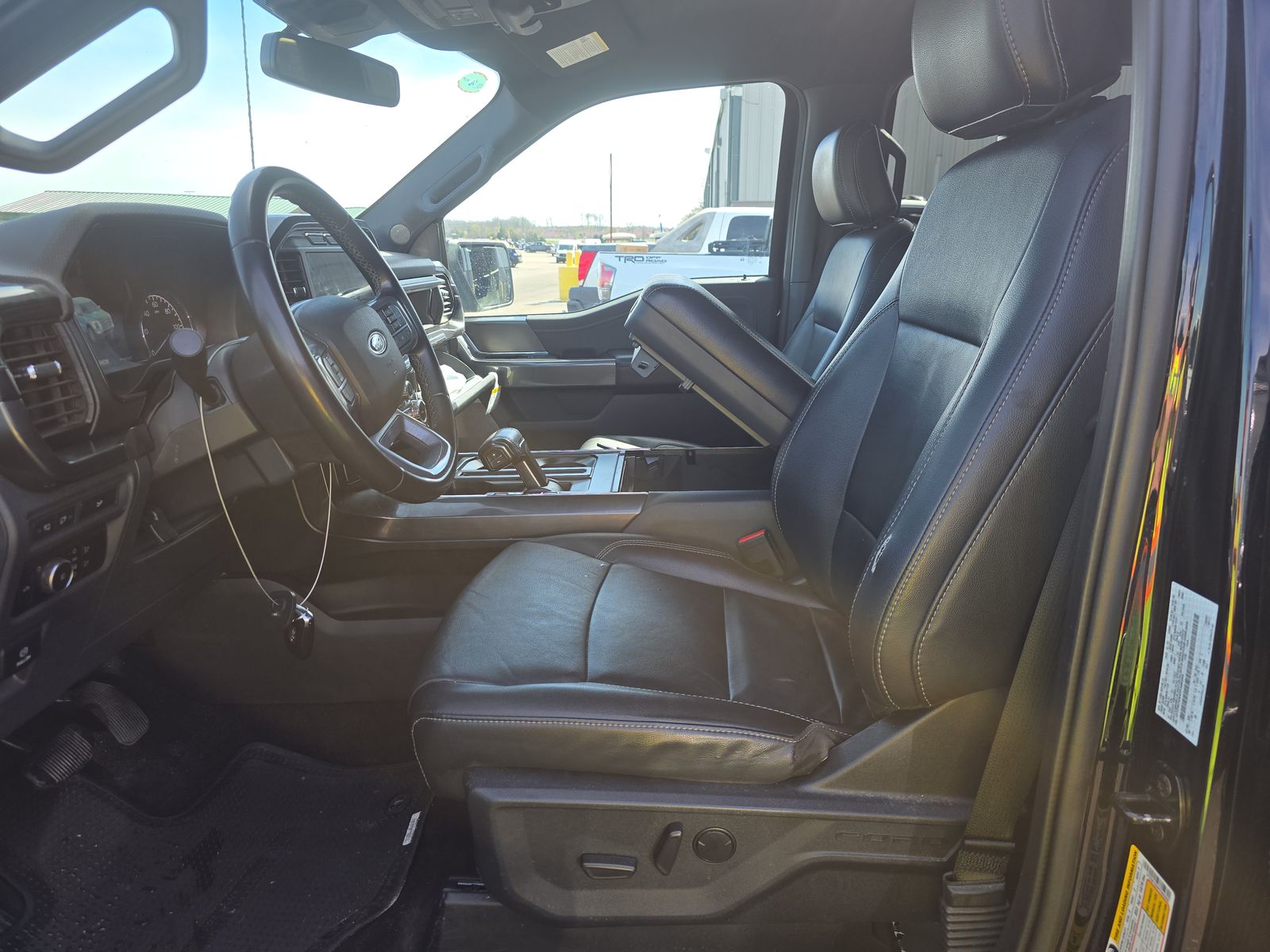 2023 Ford F-150 XLT AWD