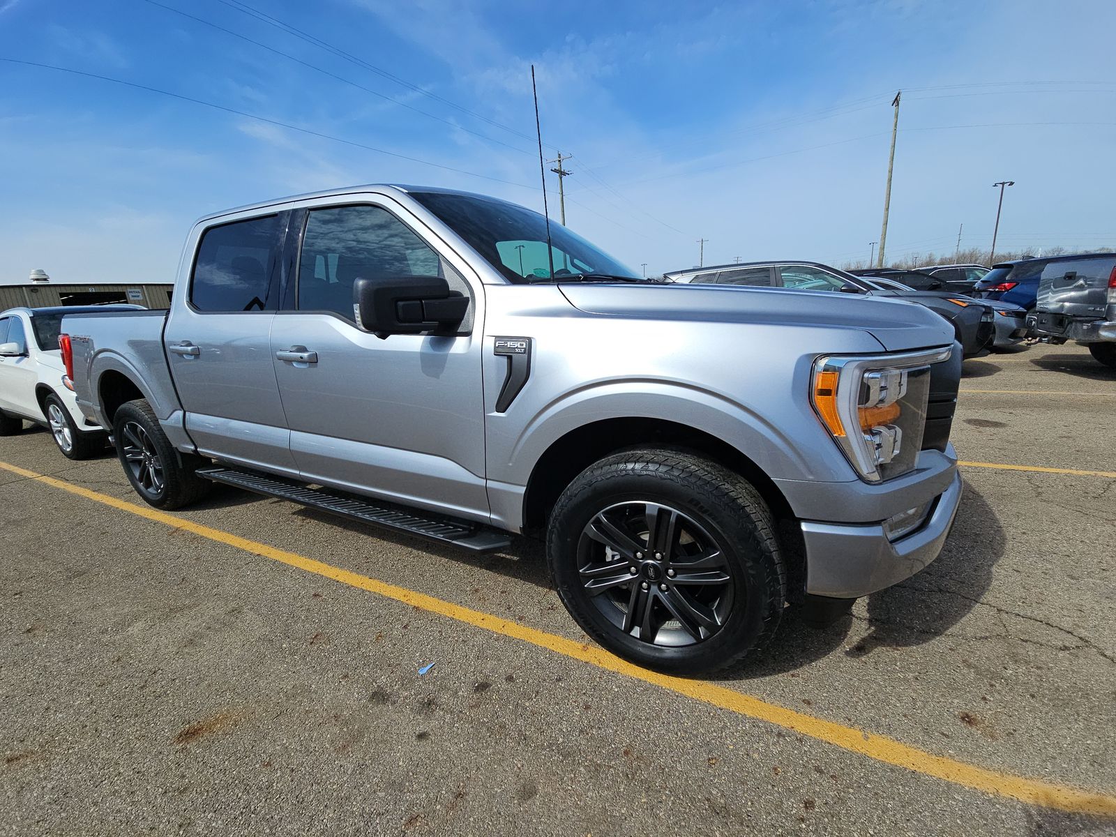 2022 Ford F-150 XLT AWD