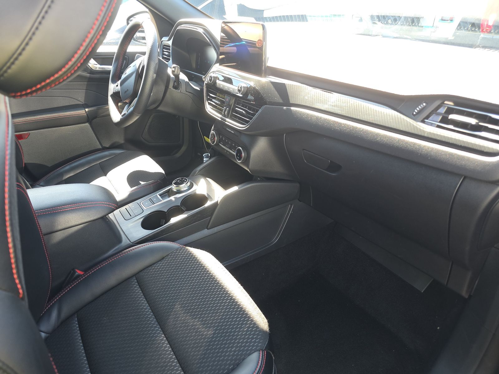 2025 Ford Escape ST-Line AWD