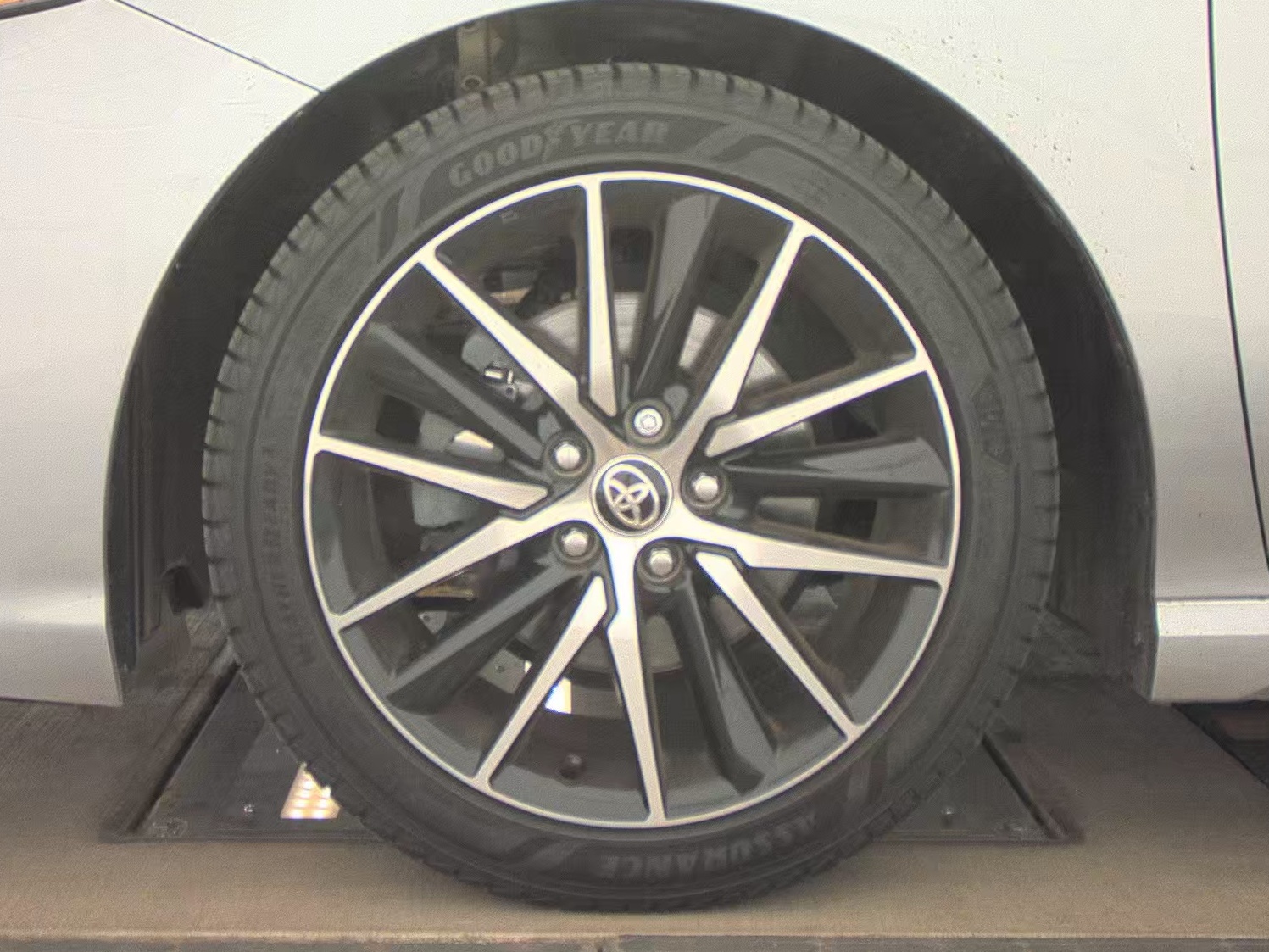 2021 Toyota Camry SE AWD