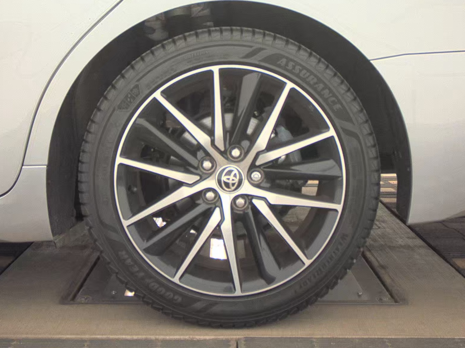 2021 Toyota Camry SE AWD