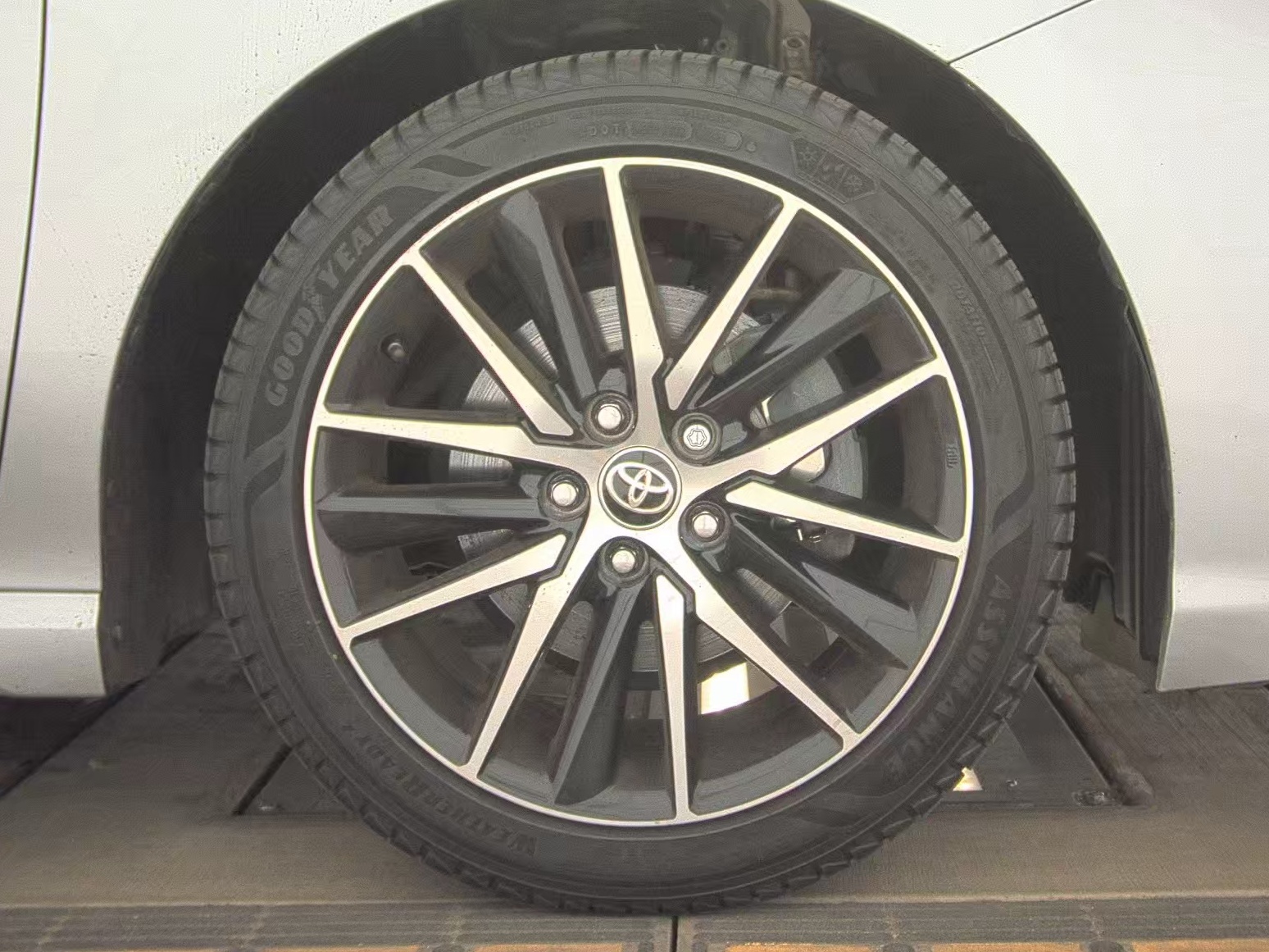 2021 Toyota Camry SE AWD