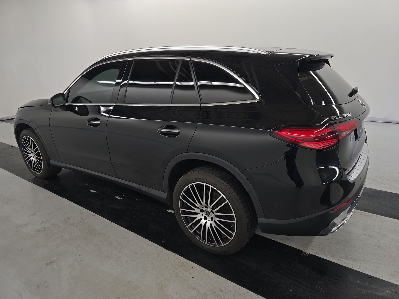 MERCEDES-BENZ GLC-CLASS - 7