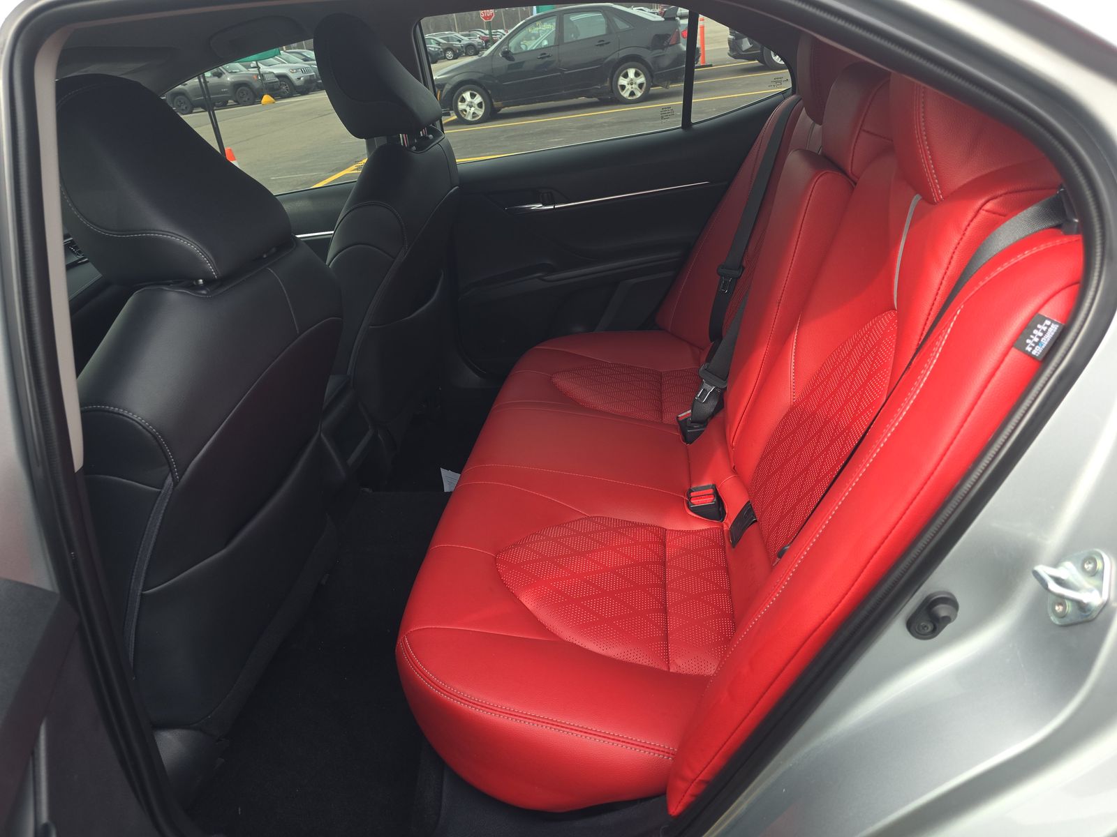 2021 Toyota Camry SE AWD