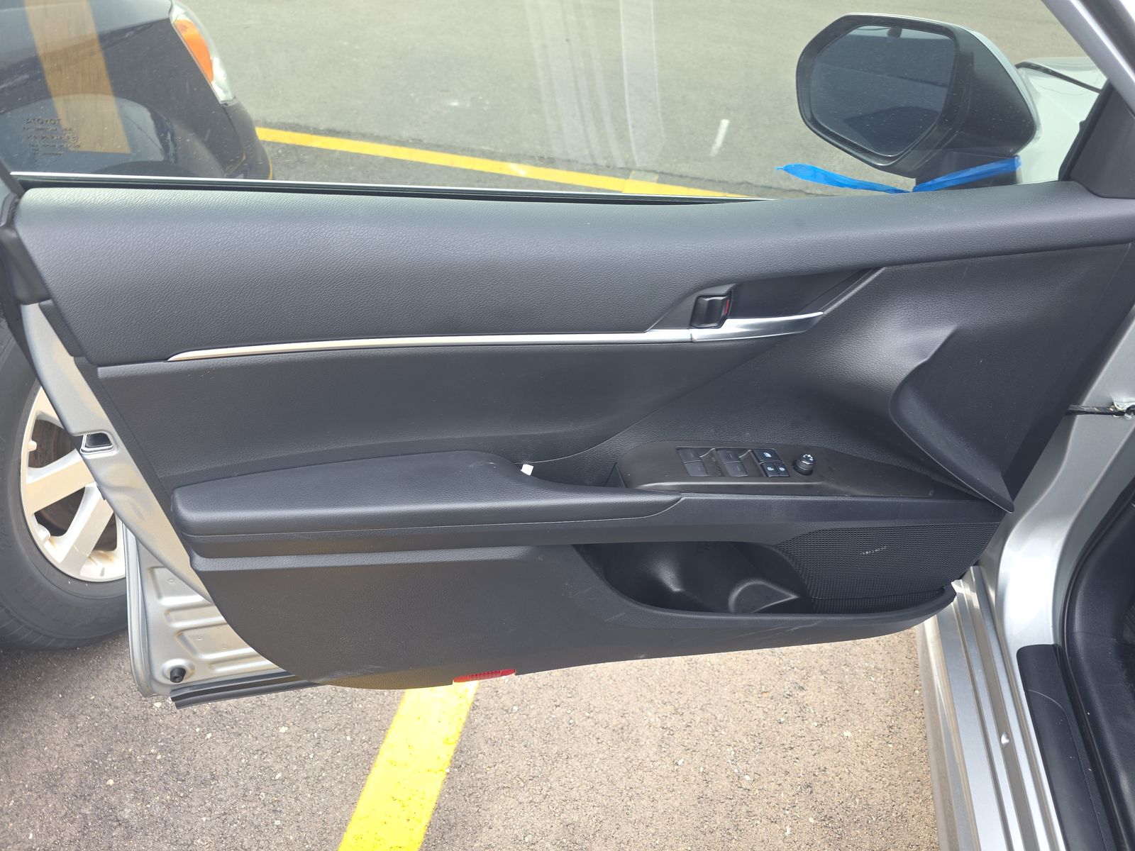 2021 Toyota Camry SE AWD