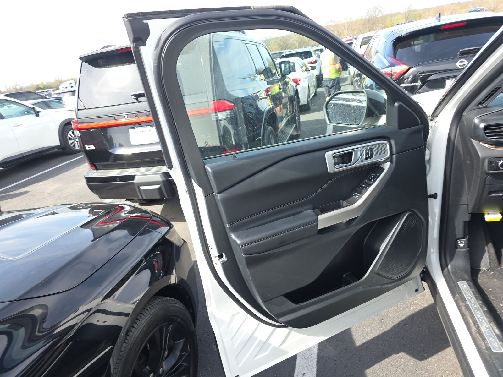 2023 Ford Explorer Limited AWD