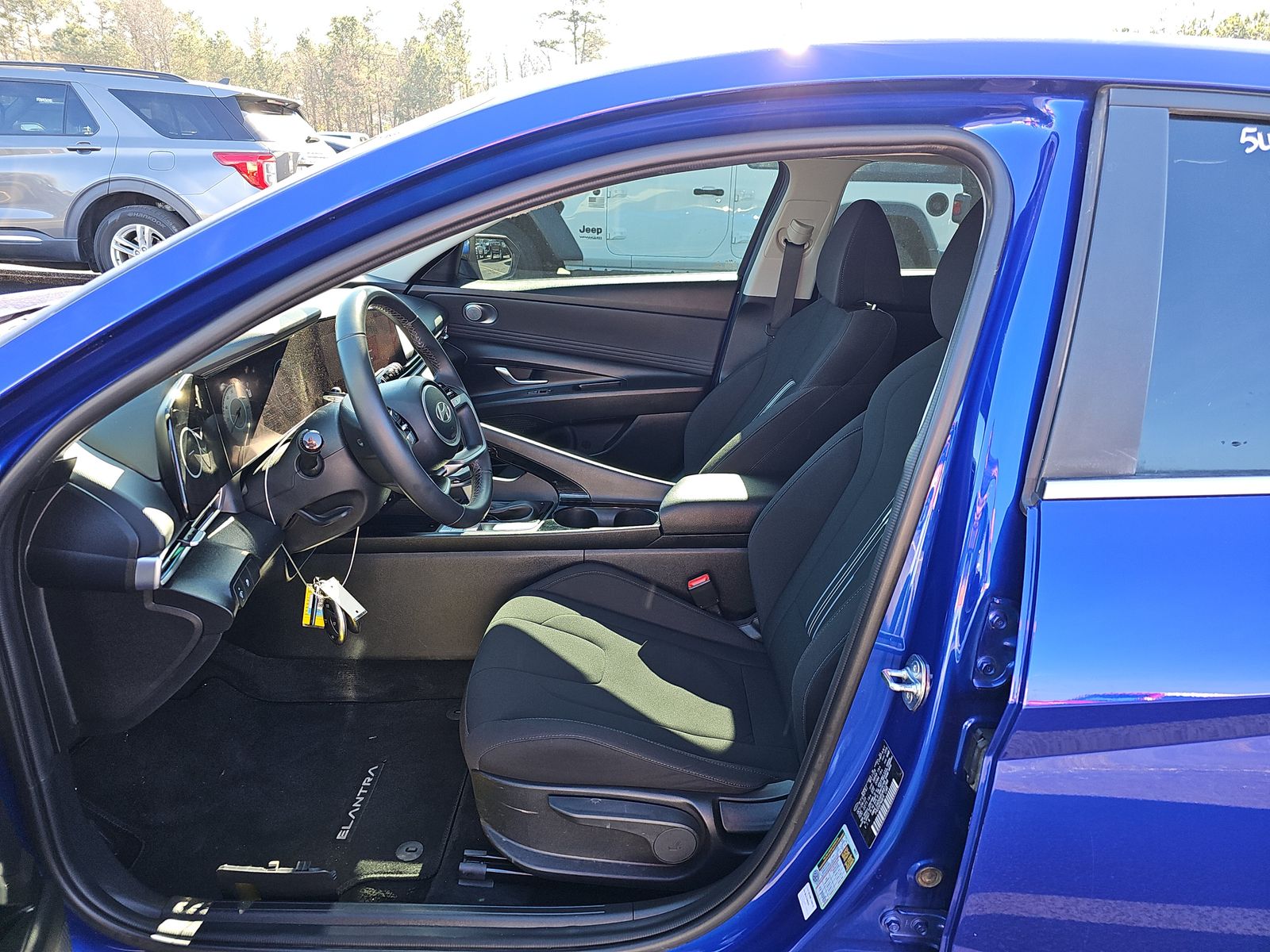 2024 Hyundai Elantra SEL FWD