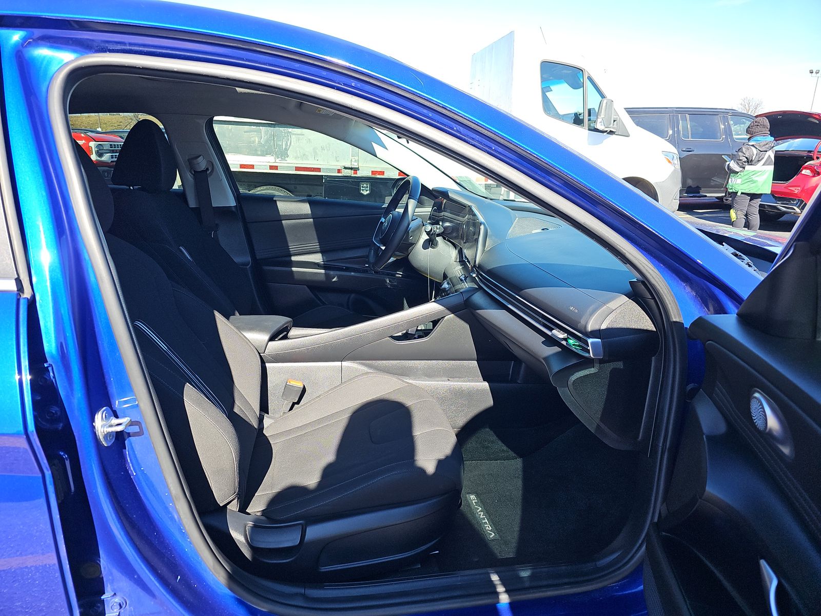 2024 Hyundai Elantra SEL FWD