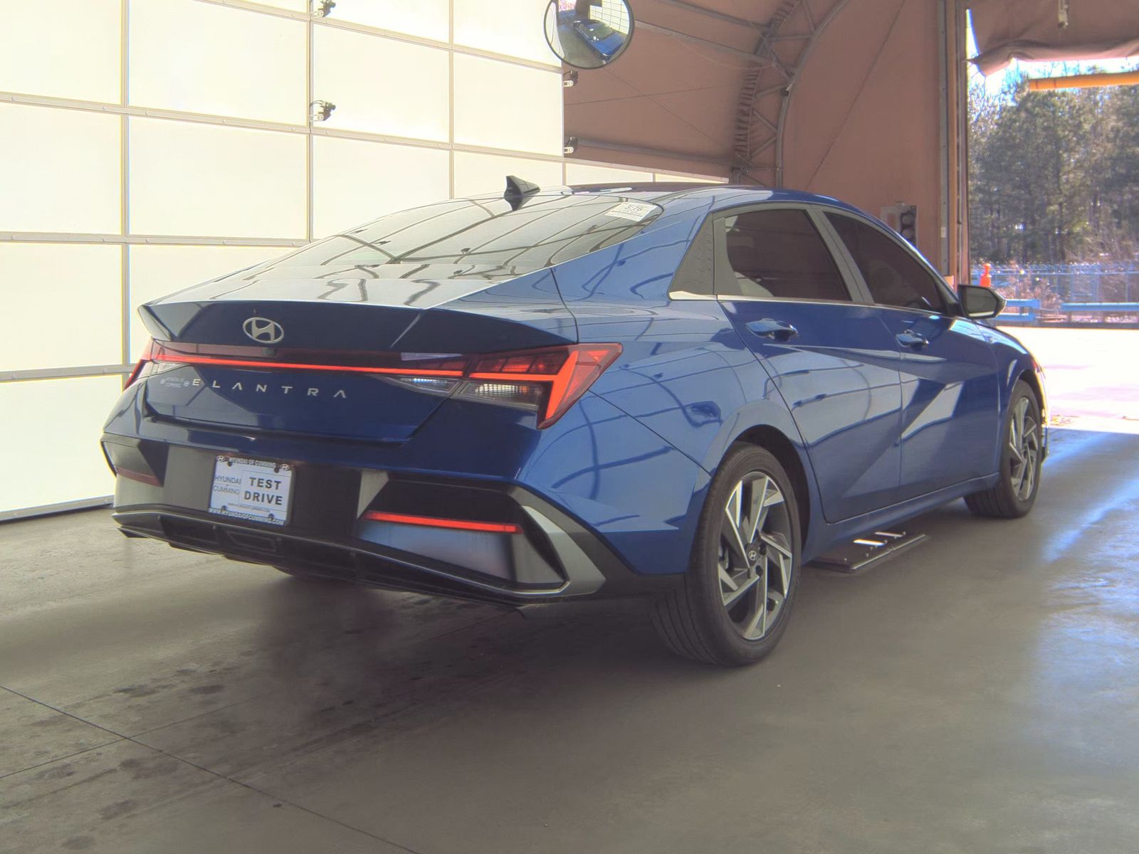 2024 Hyundai Elantra SEL FWD