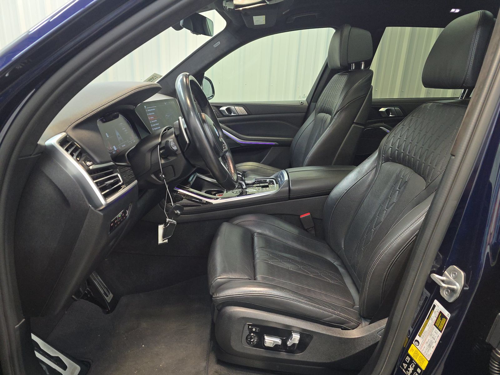 2022 BMW X7 xDrive40i AWD