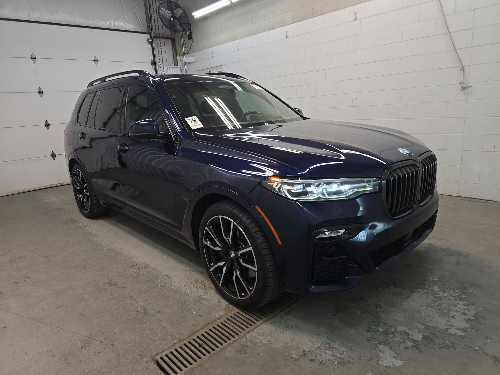 2022 BMW X7 xDrive40i AWD