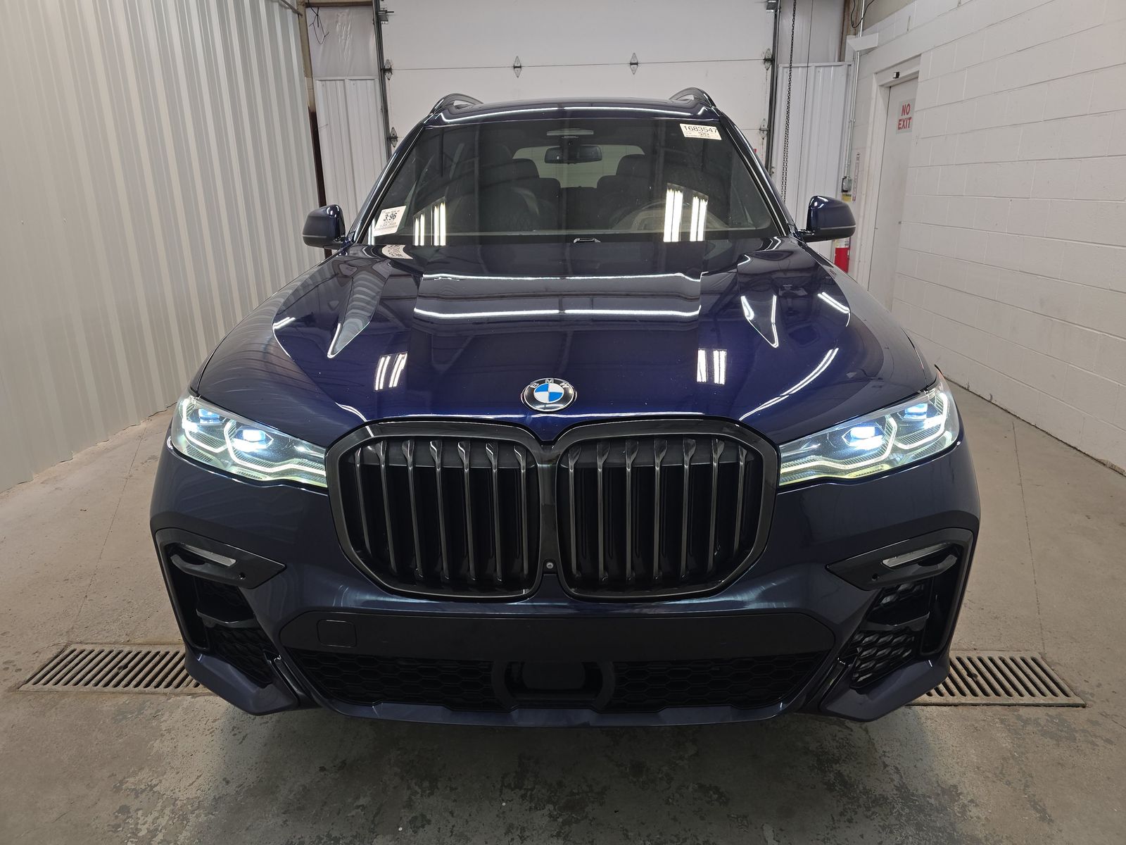 2022 BMW X7 xDrive40i AWD