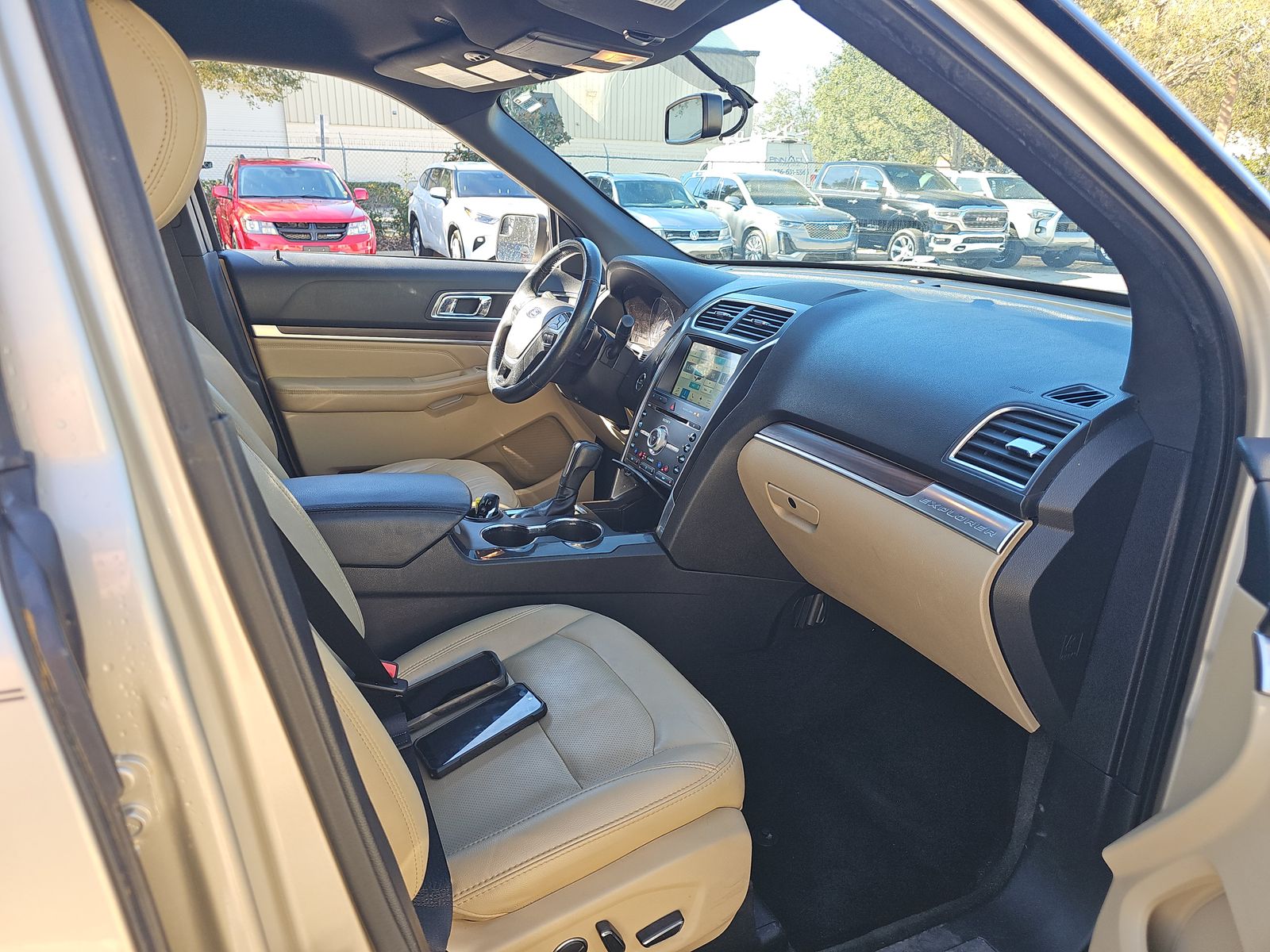 2017 Ford Explorer Limited FWD