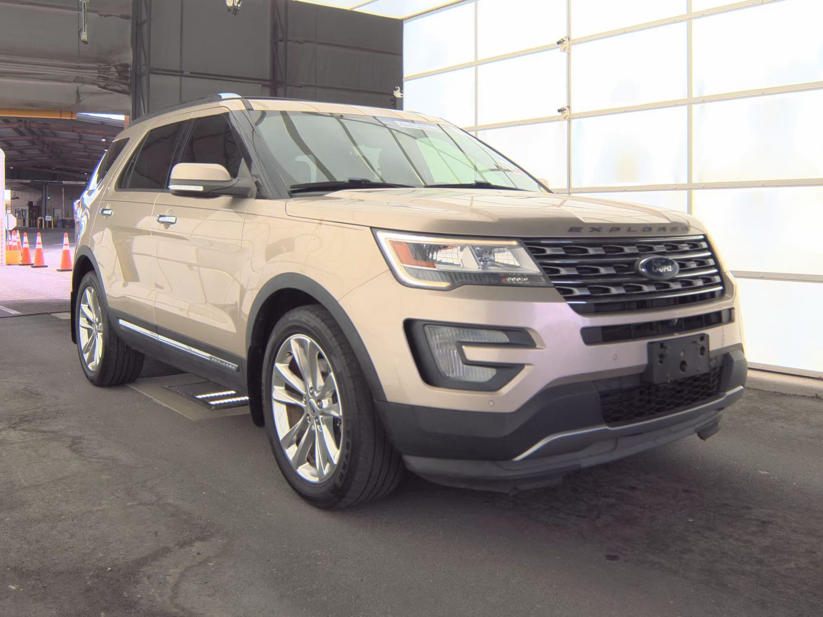 2017 Ford Explorer Limited FWD