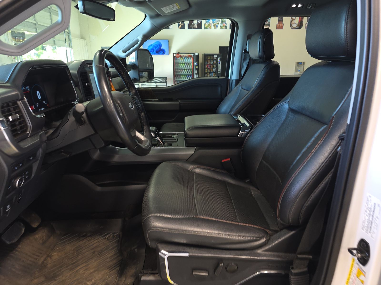 FORD F-150 - 8
