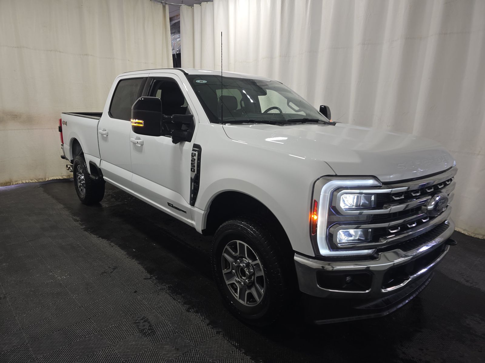 FORD F-250 - 4