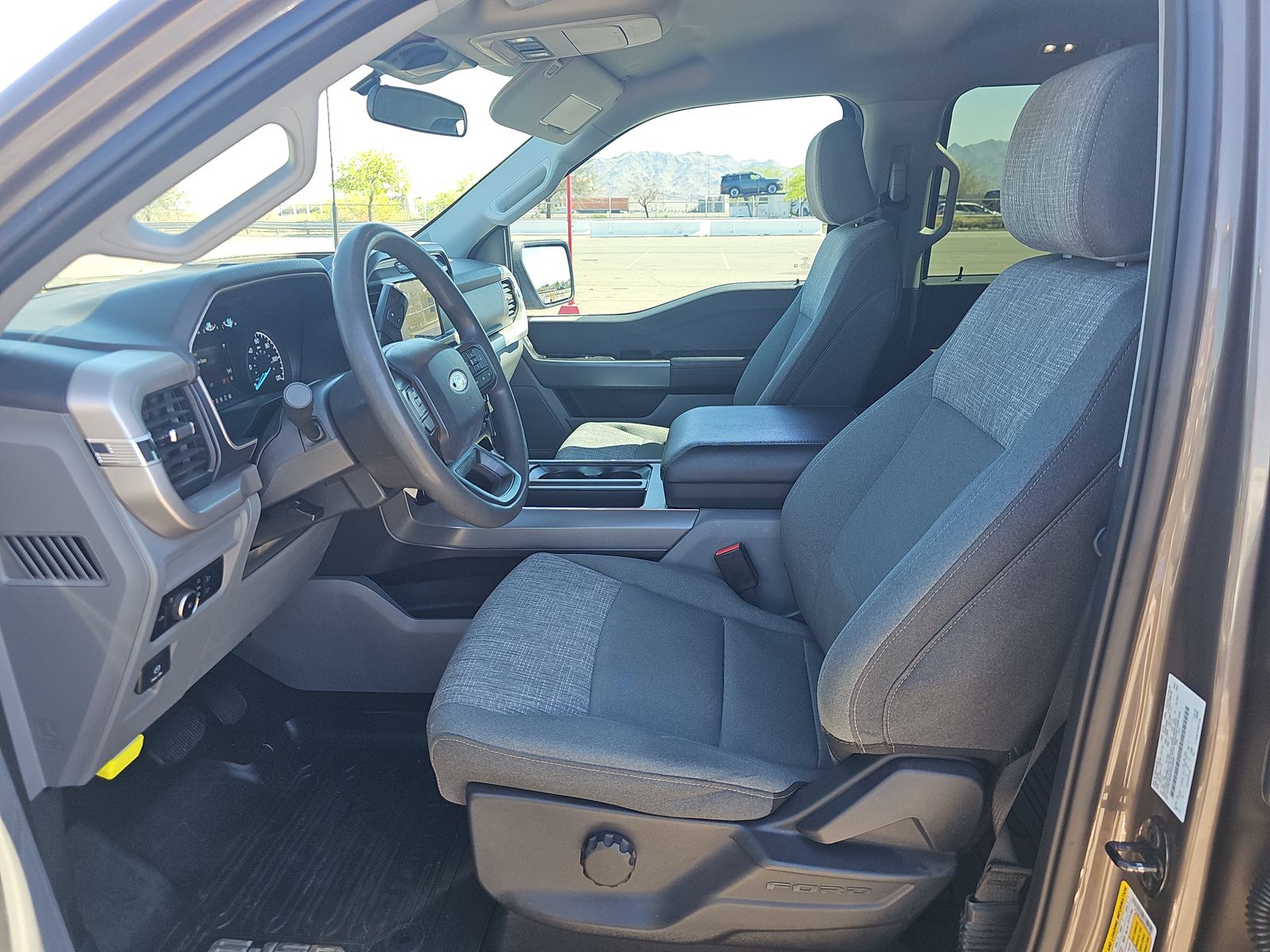 2023 Ford F-150 XLT AWD