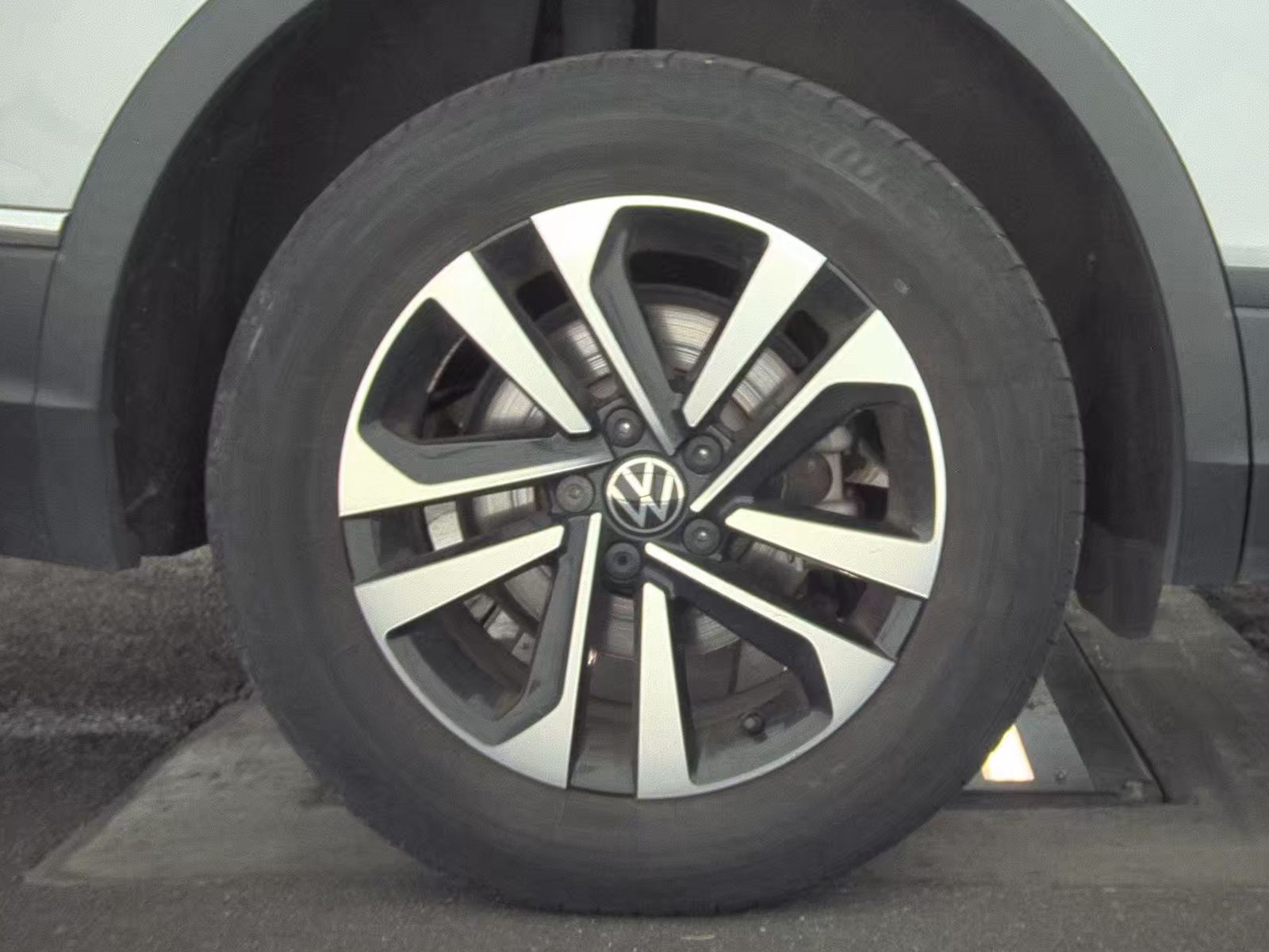 2022 Volkswagen Tiguan 2.0T S FWD