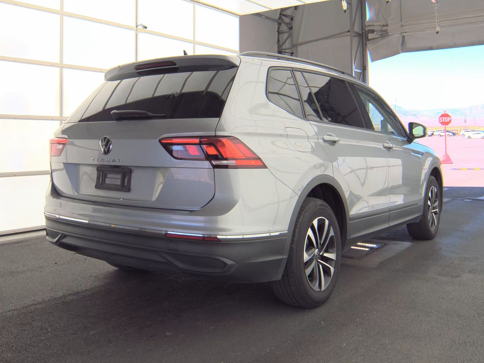 2022 Volkswagen Tiguan 2.0T S FWD