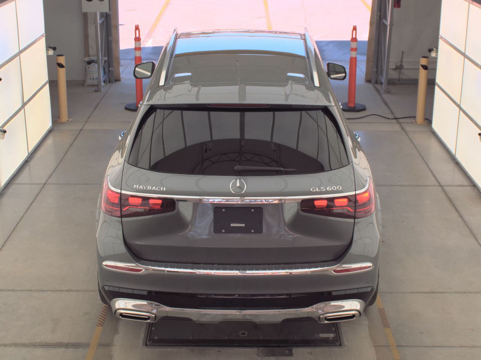 MERCEDES-BENZ GLS - 6