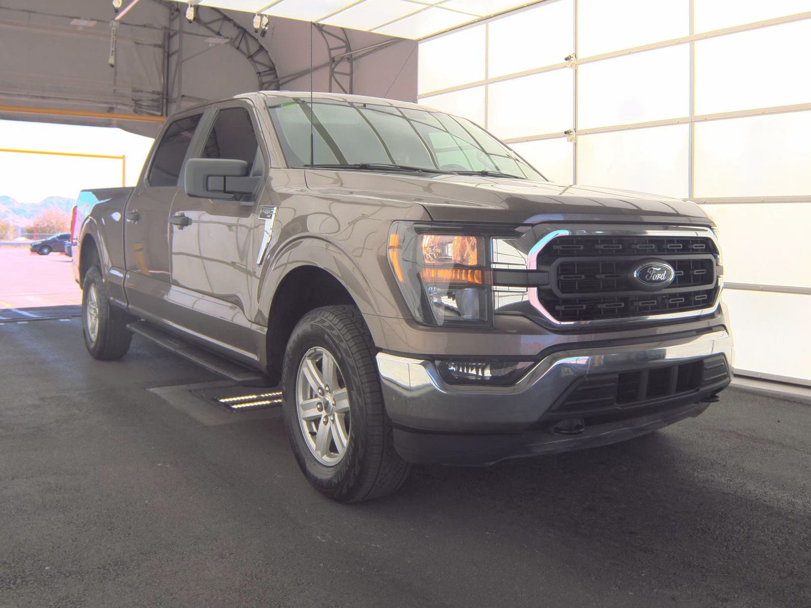 2023 Ford F-150 XLT AWD