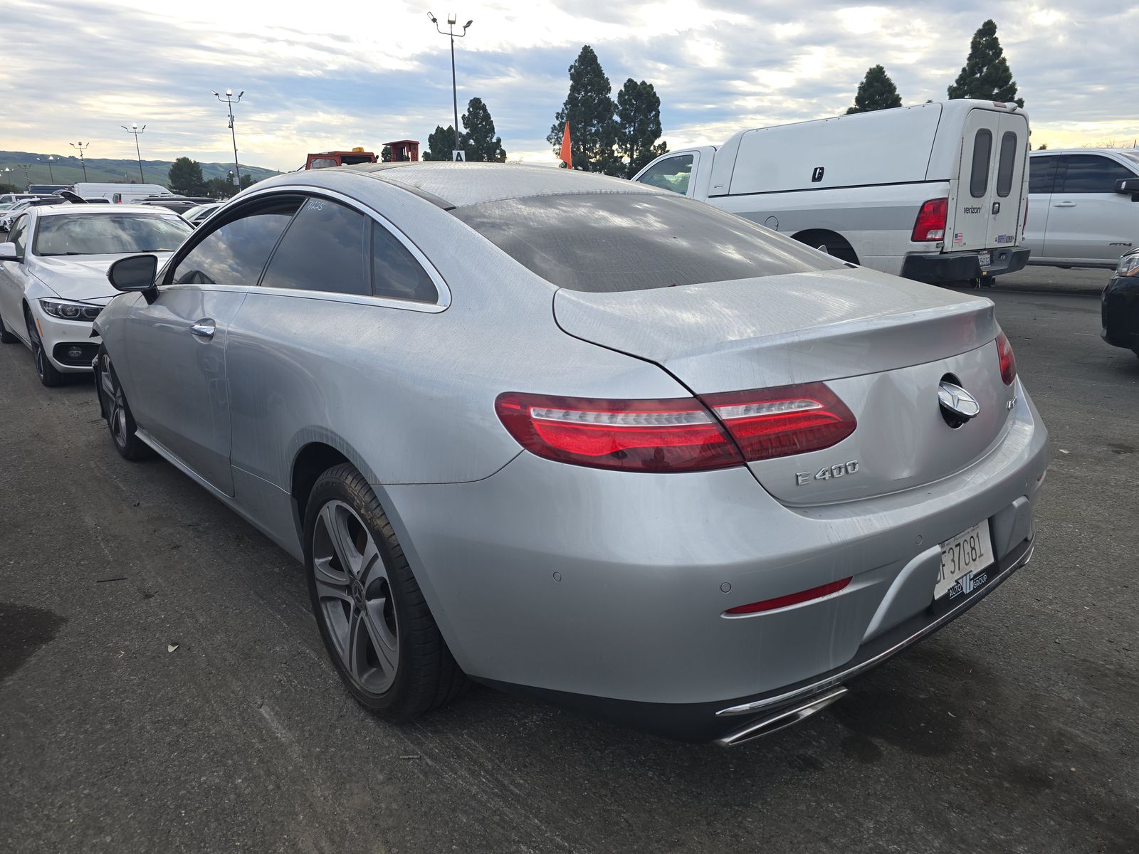 Mercedes-Benz E 400 4MATIC Coupe снимка Mercedes-Benz E 400 4MATIC Coupe