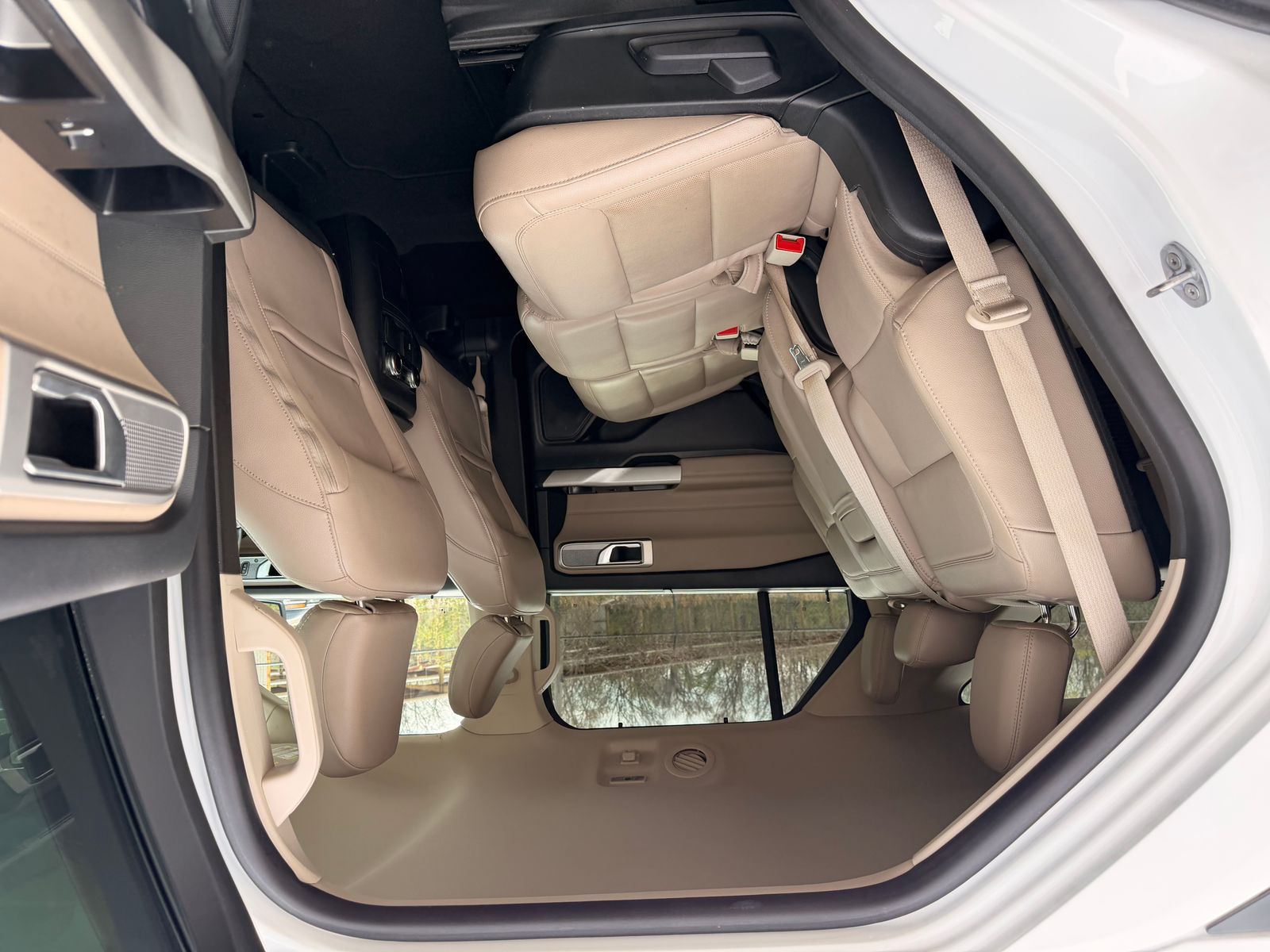 2023 Ford Explorer Limited AWD