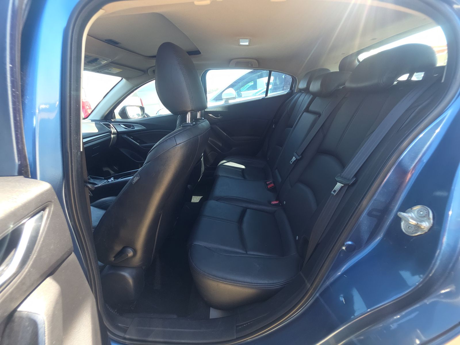 2017 MAZDA MAZDA3 Touring FWD