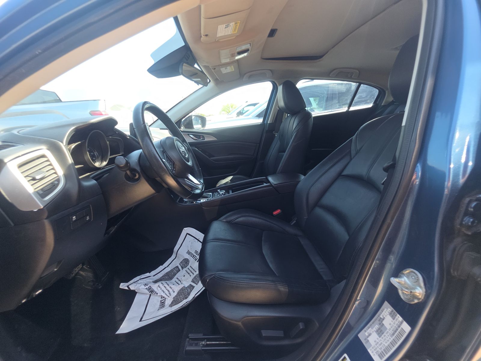 2017 MAZDA MAZDA3 Touring FWD