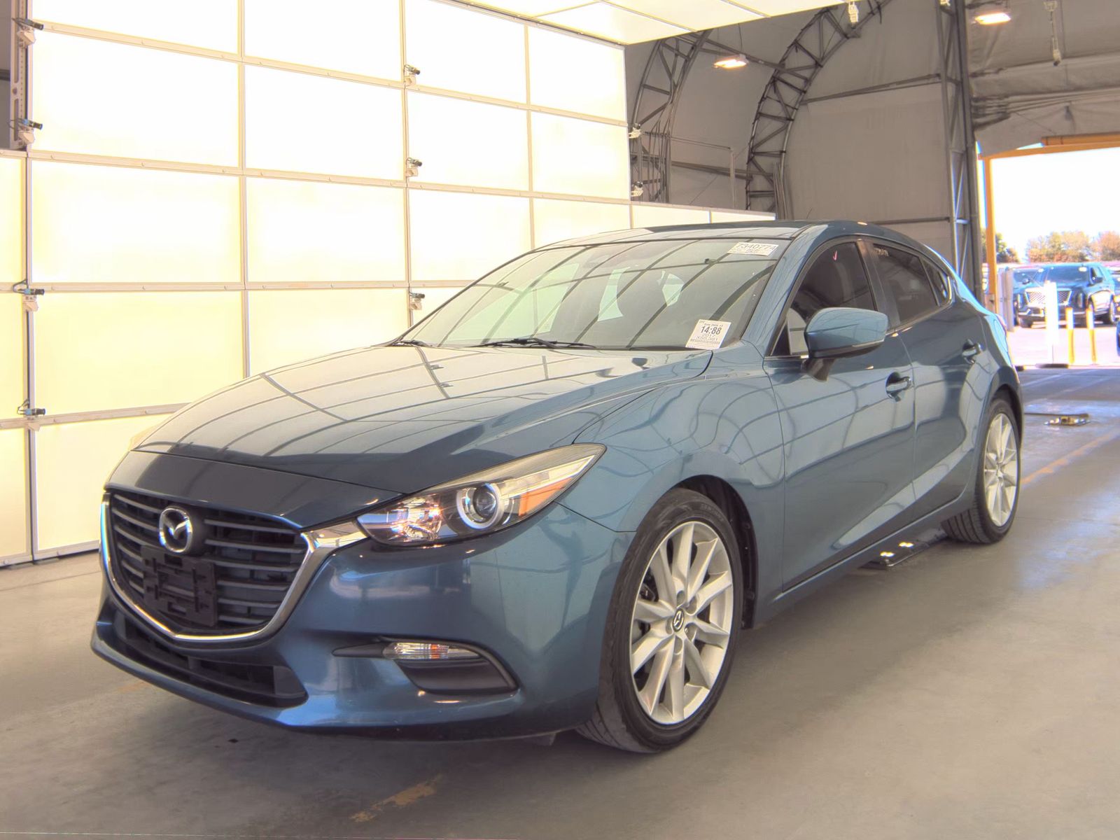 2017 MAZDA MAZDA3 Touring FWD