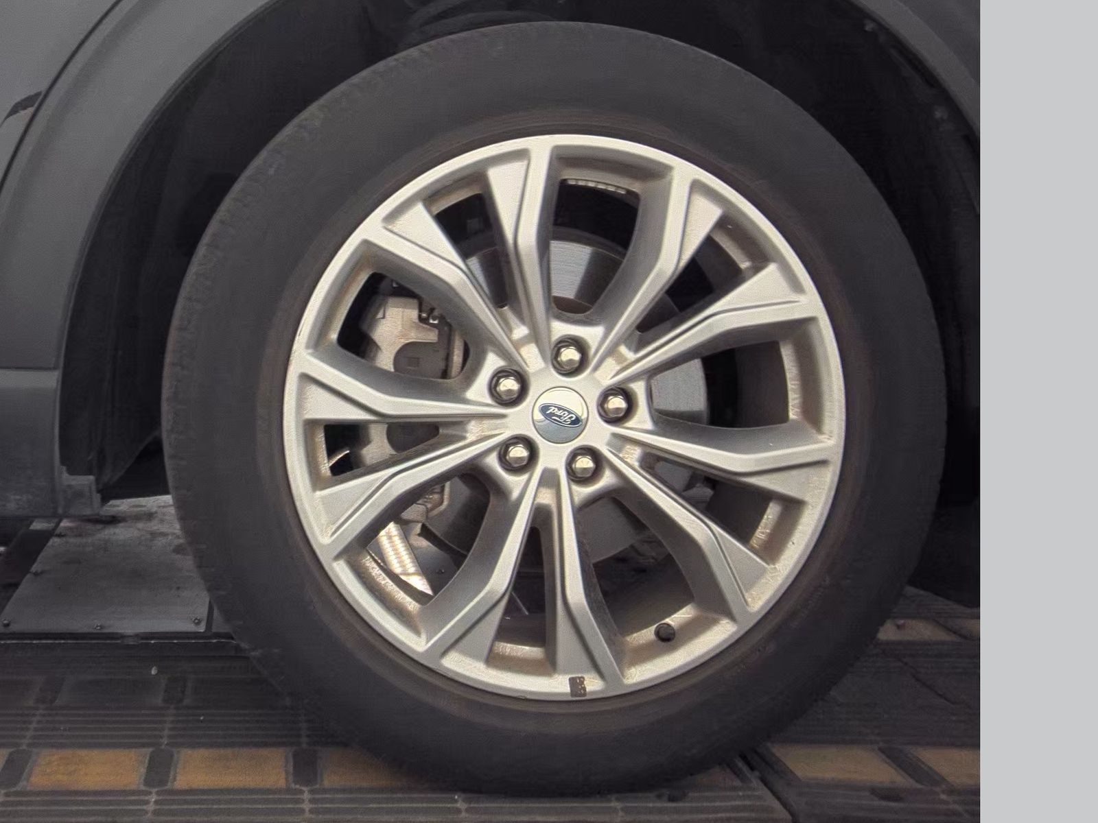 2023 Ford Explorer XLT FWD