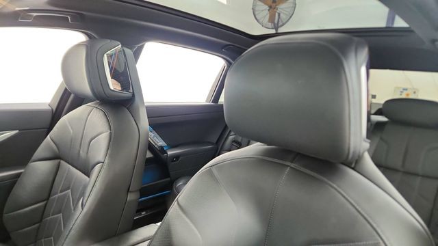 2024 BMW 7 Series 740i xDrive AWD