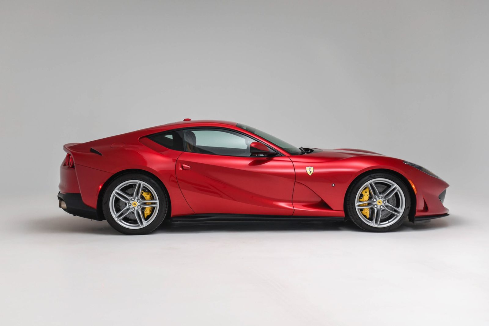 2019 Ferrari 812 Superfast RWD