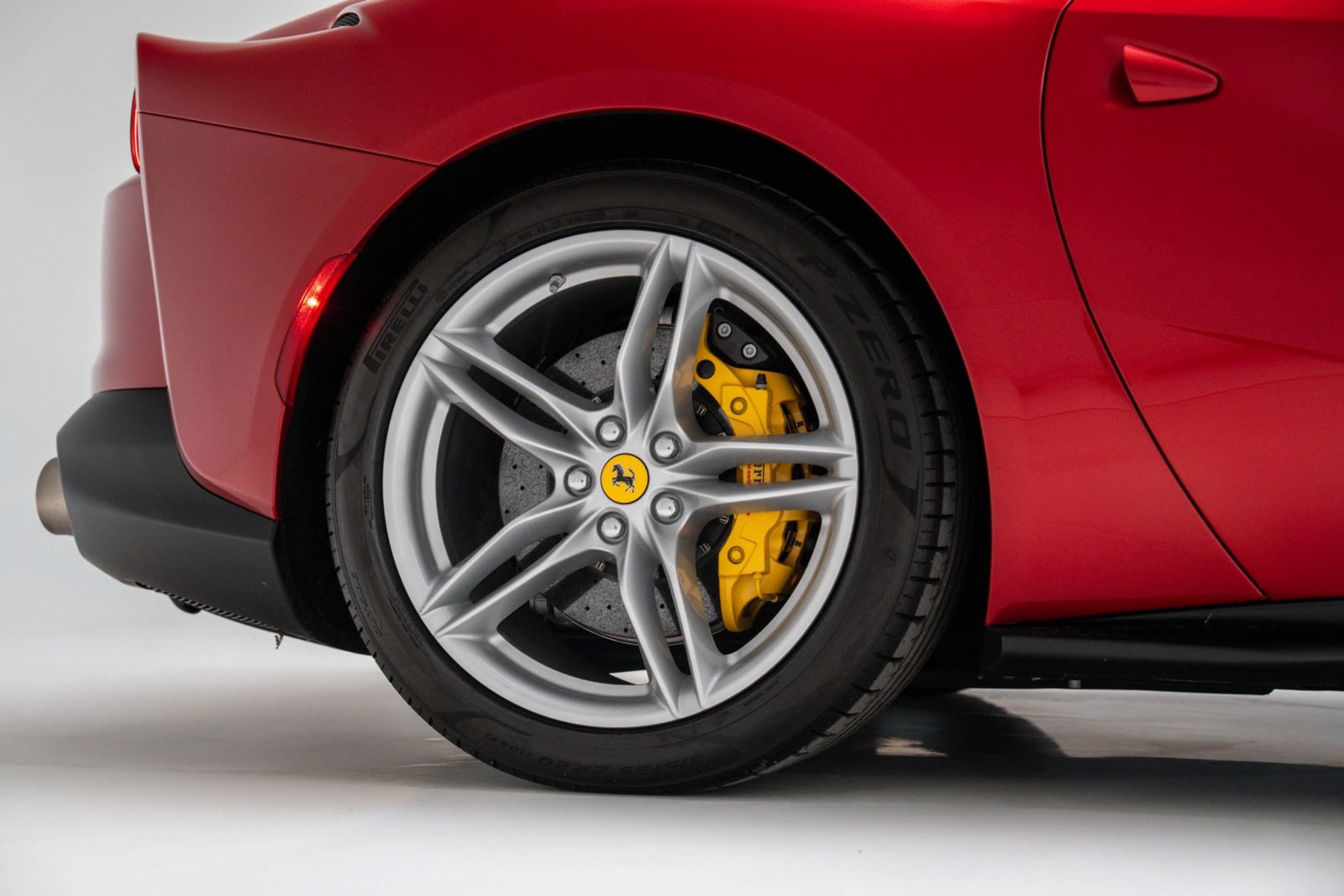 2019 Ferrari 812 Superfast RWD