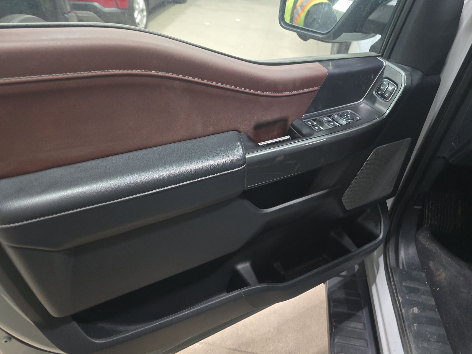 2023 Ford F-150 Lariat AWD