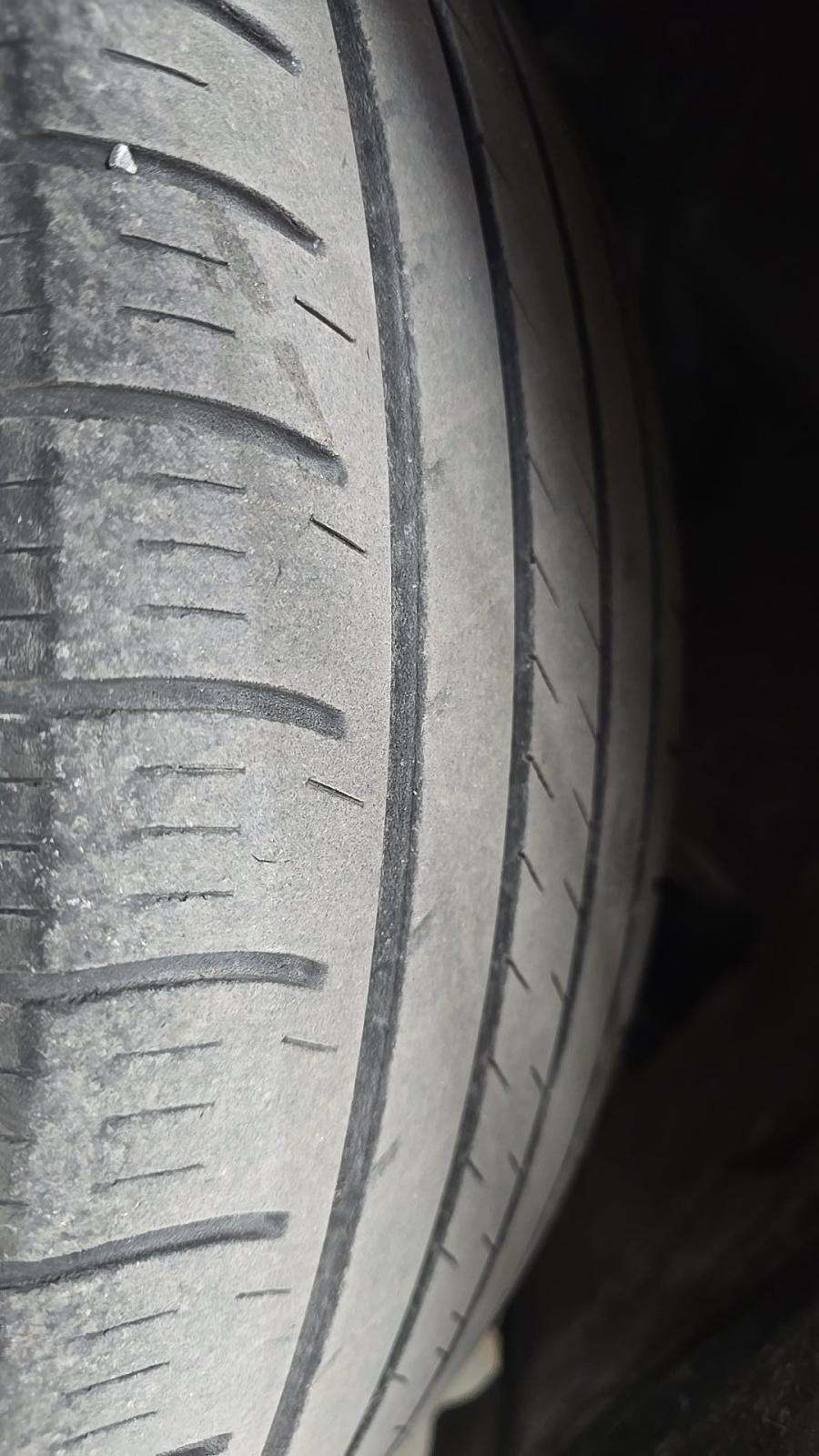 2023 Ford Explorer XLT AWD