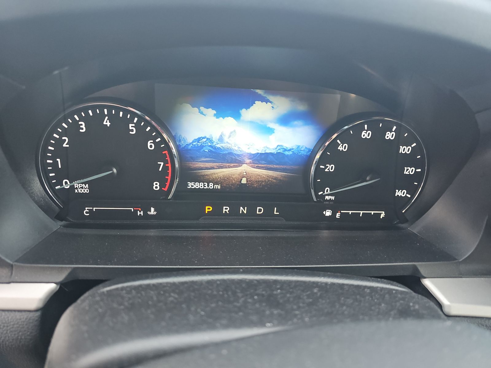 2023 Ford Explorer XLT AWD