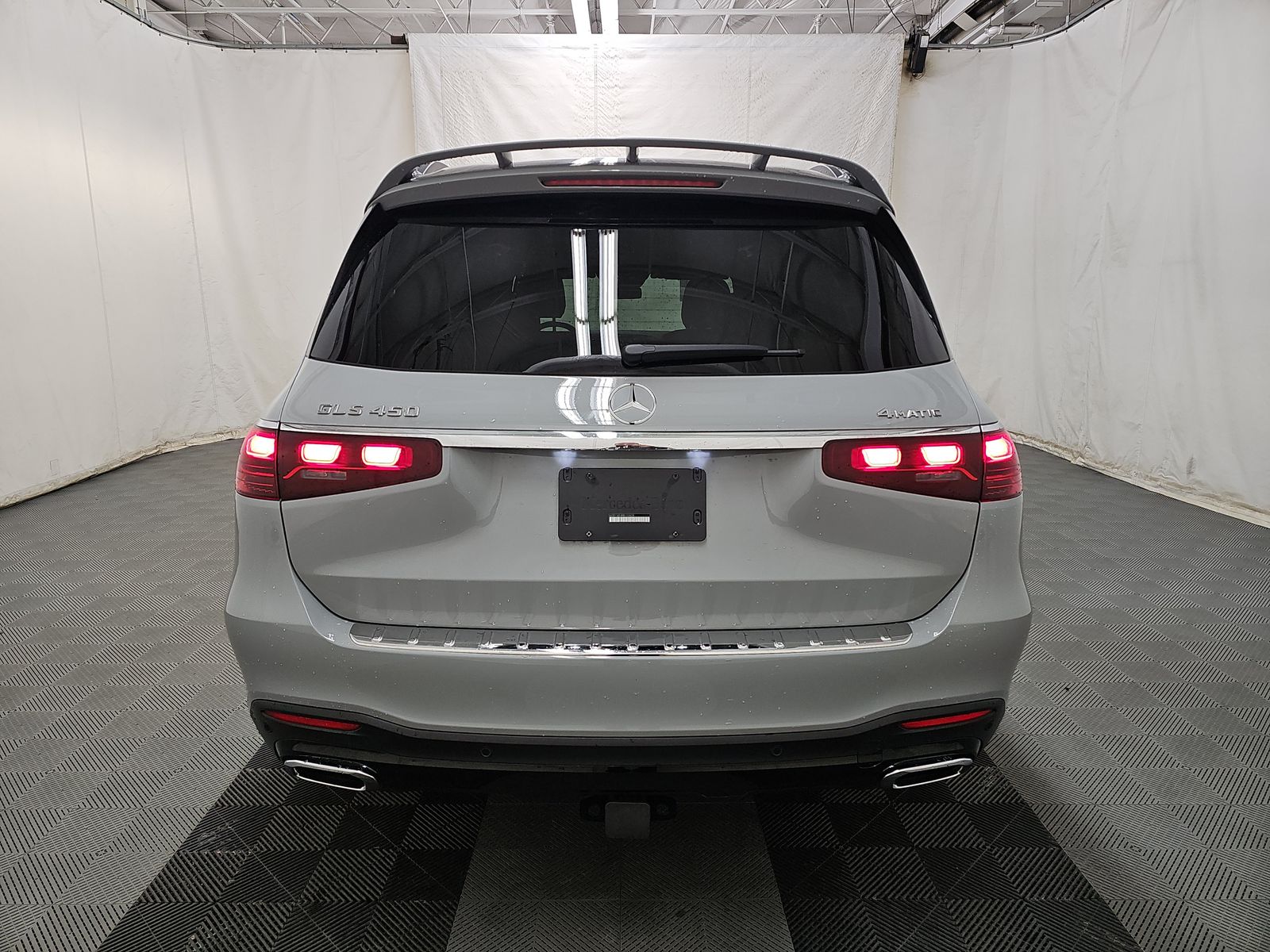 MERCEDES-BENZ GLS - 6