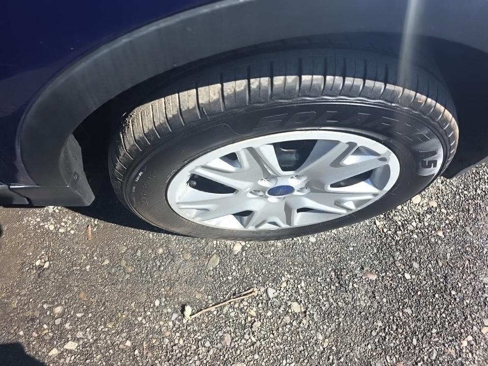 FORD ESCAPE - 10