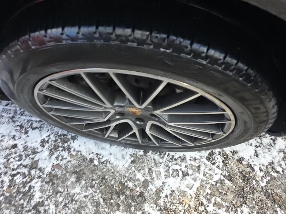 2019 Porsche Cayenne S AWD