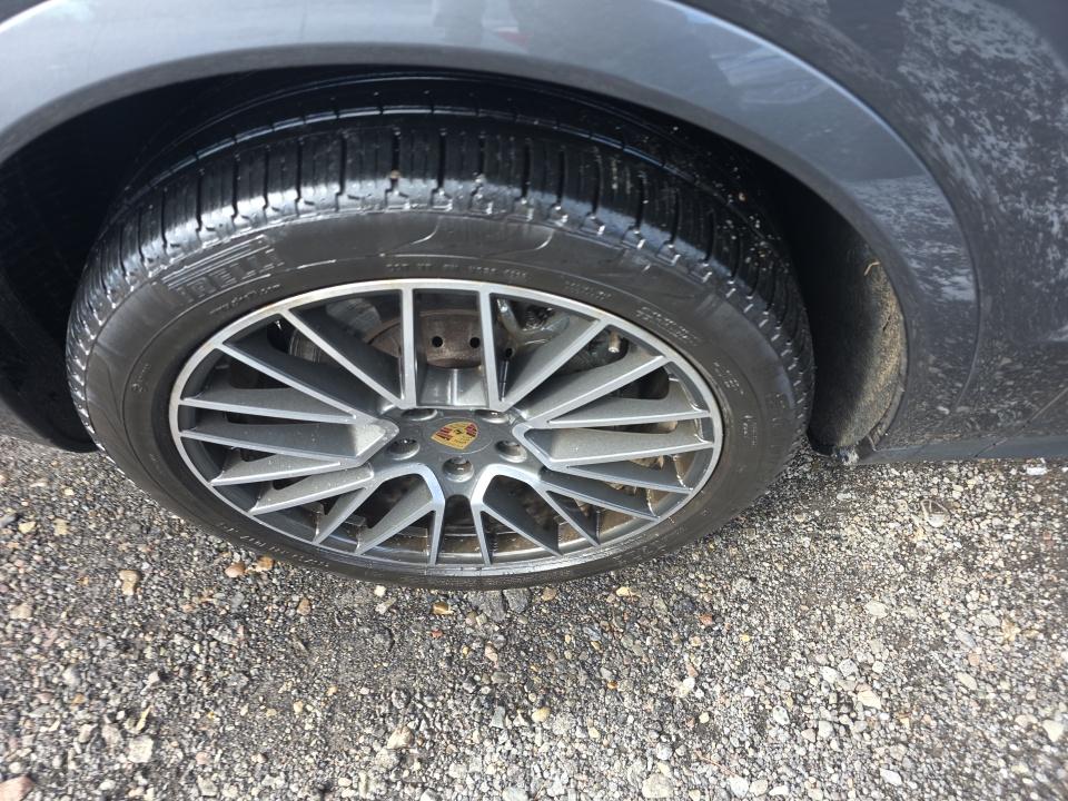 2019 Porsche Cayenne S AWD