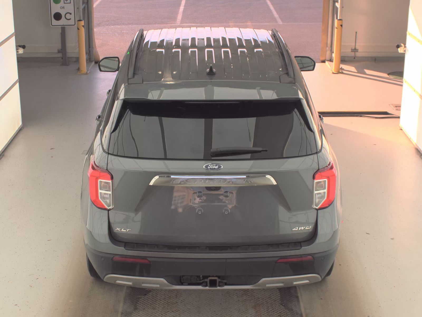 2023 Ford Explorer XLT AWD