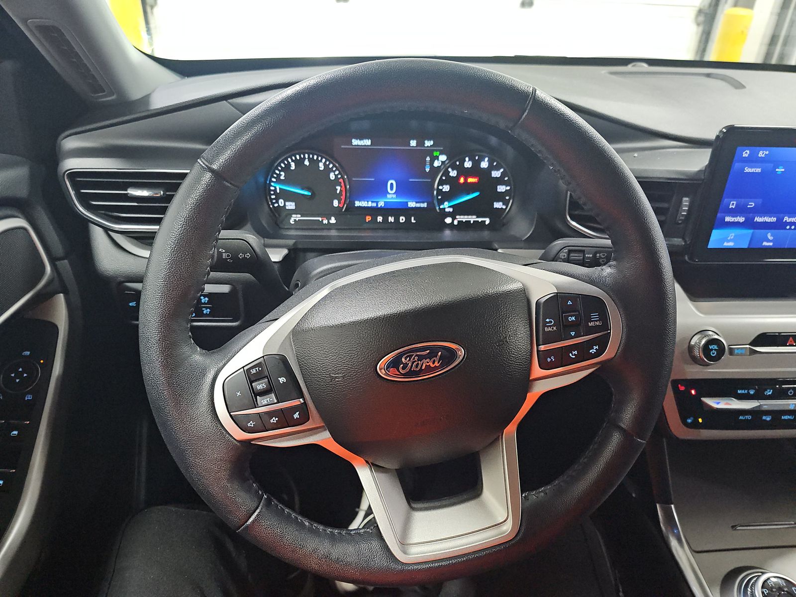 2023 Ford Explorer XLT AWD