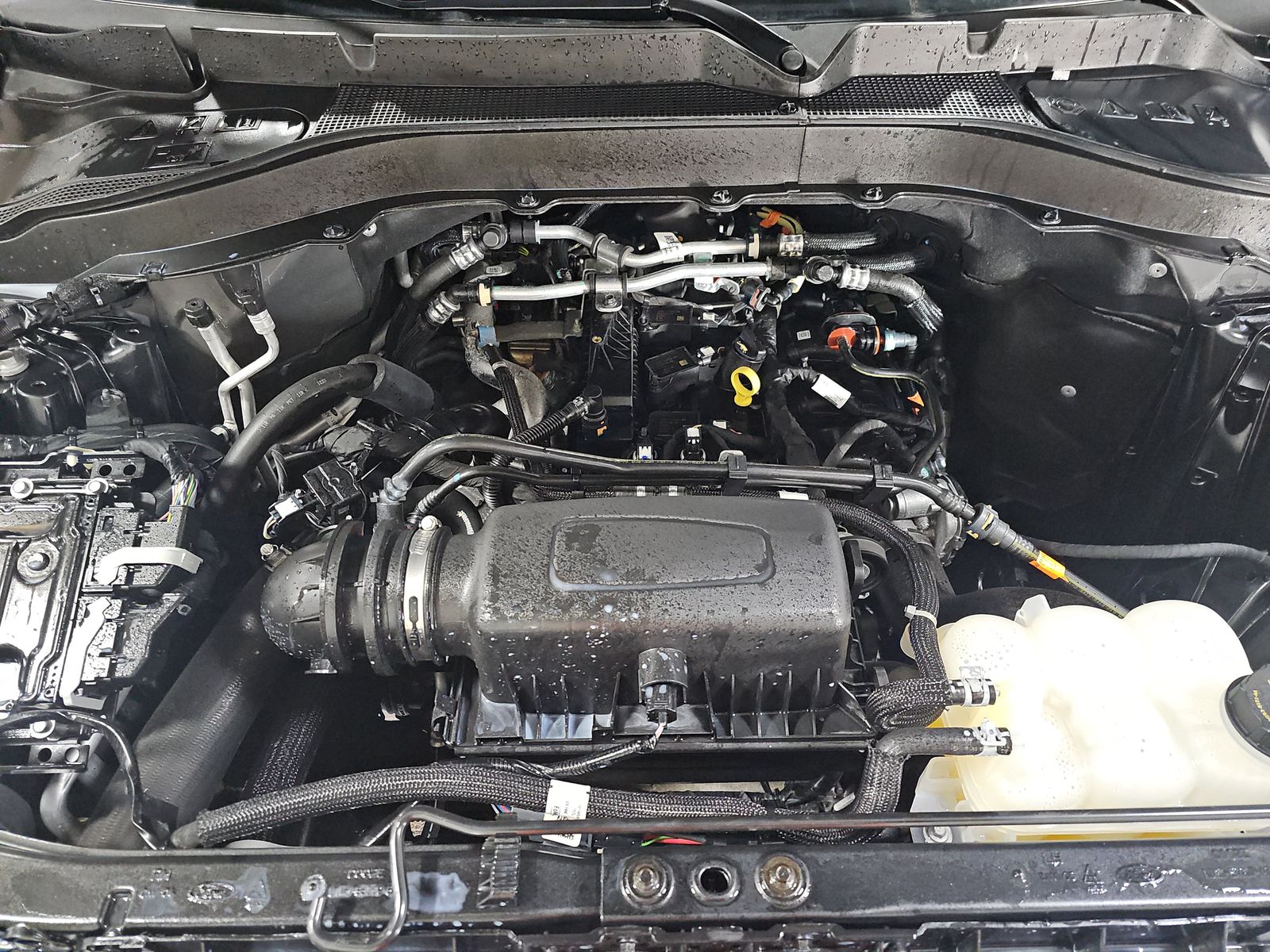 2023 Ford Explorer XLT AWD