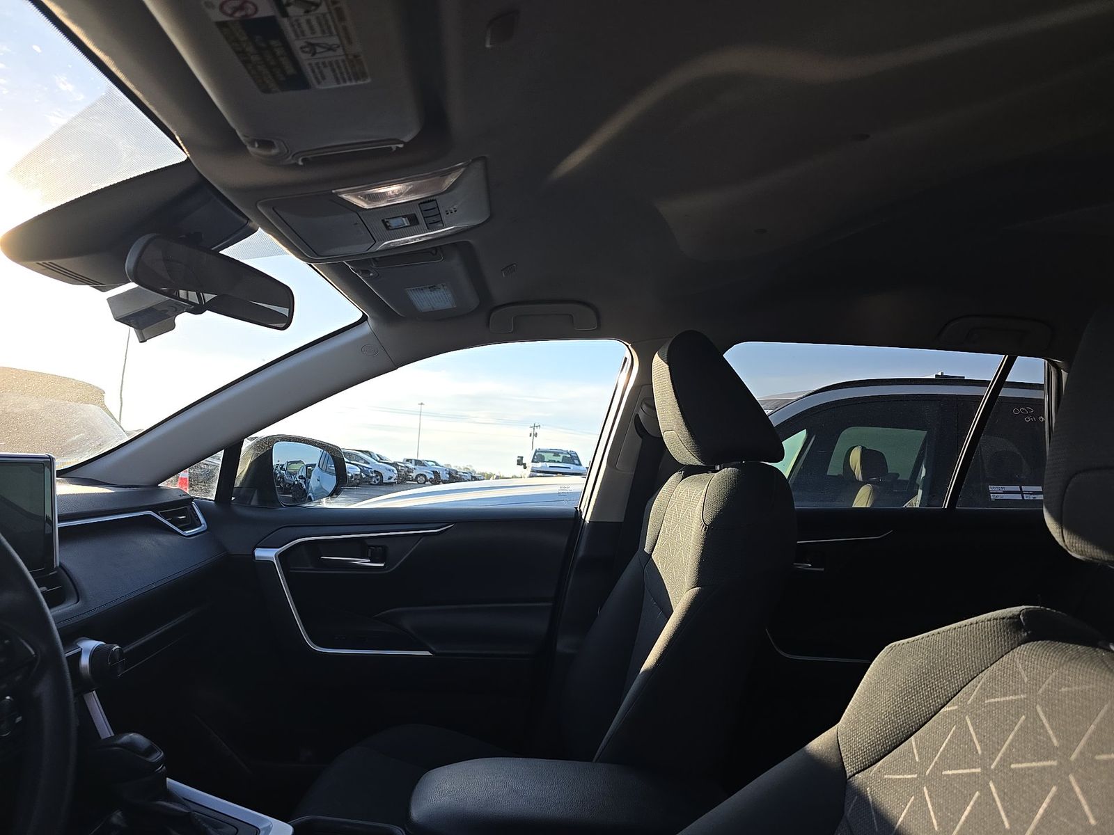 2024 Toyota RAV4 XLE FWD