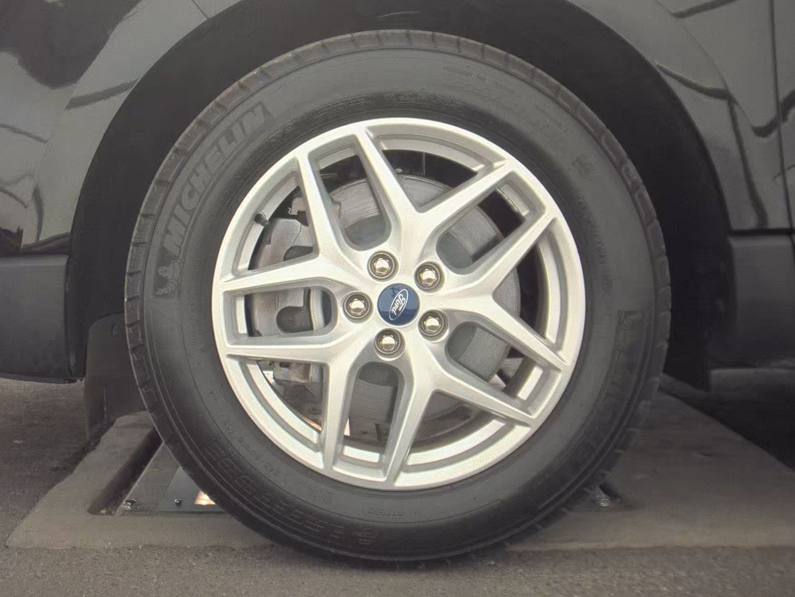 2022 Ford Edge SEL AWD