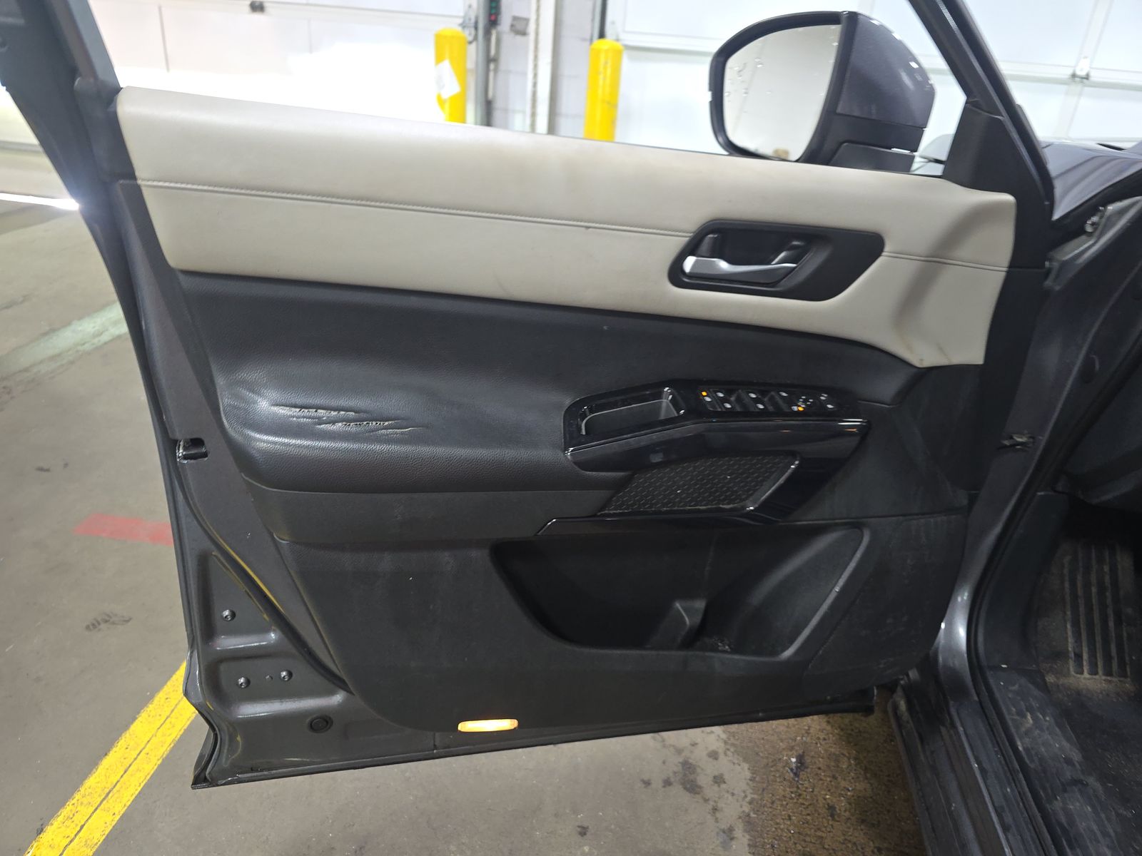 2022 Nissan Pathfinder SV AWD