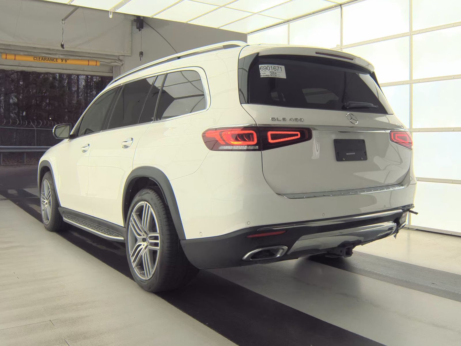 MERCEDES-BENZ GLS-CLASS - 9