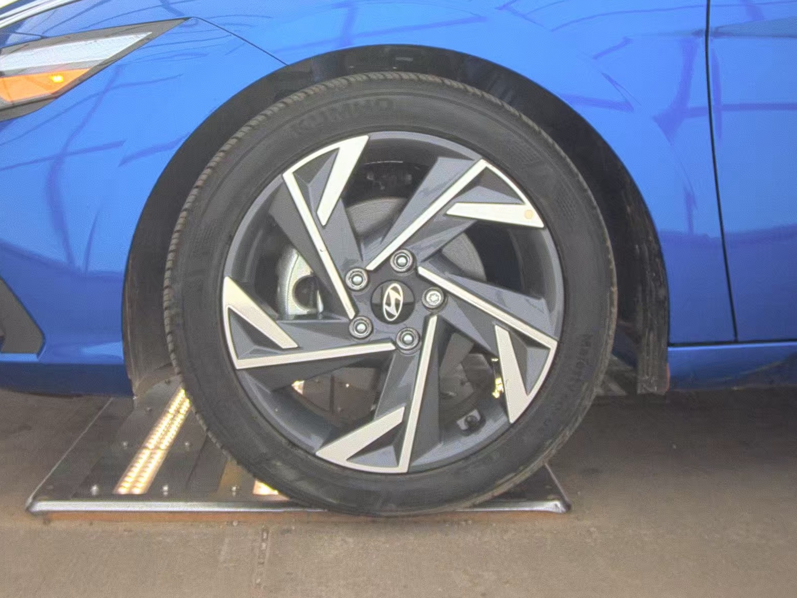 HYUNDAI SEL SPORT - 9